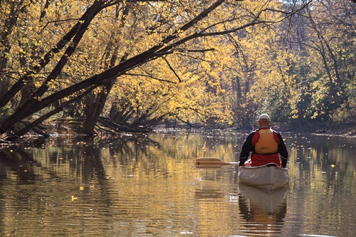 fall_canoe_dprt_paul_klonowski.jpg